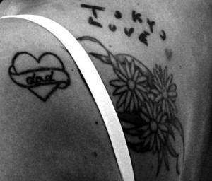 Lady Gaga’s “Dad” Heart Tattoo on Her Shoulder