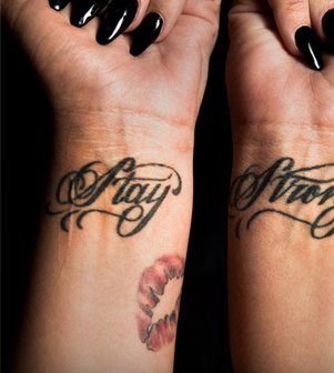Demi Lovato’s Lips Tattoo on Her Wrist