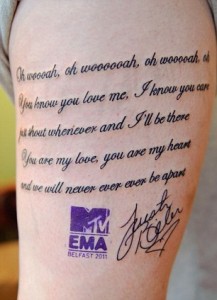 Superfan Gets Huge Justin Bieber Tattoo of Lyrics on Her Leg