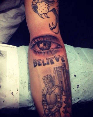 Justin Bieber Adds an Eye Tattoo to His Almost-Sleeve