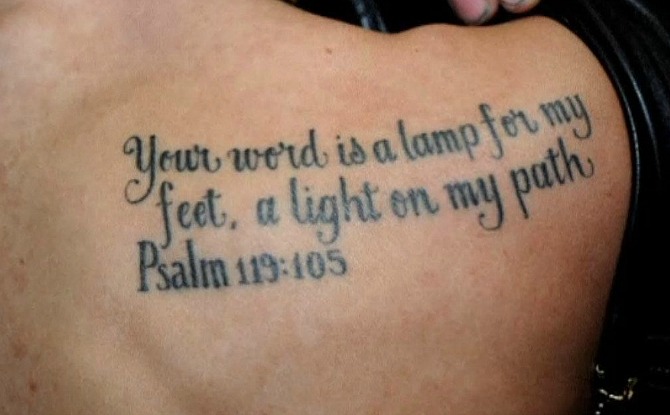 justin-bieber-psalm-shoulder-tattoo