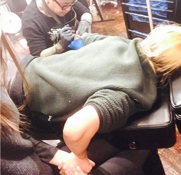 Hailey Baldwin Gets Two New Tattoos, Then Inks a Friend!