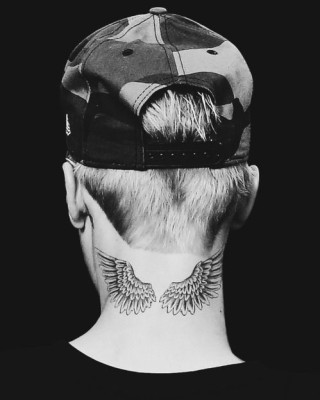 Justin Bieber Gets New Angel Wings Tattoo on the Back of His Neck!