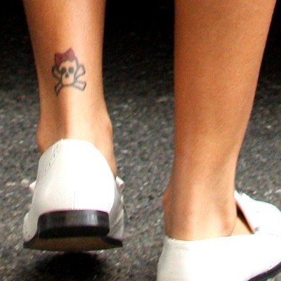 Rihanna’s Cute Ankle Skull Tattoo