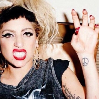 Lady Gaga’s Peace Sign Wrist Tattoo