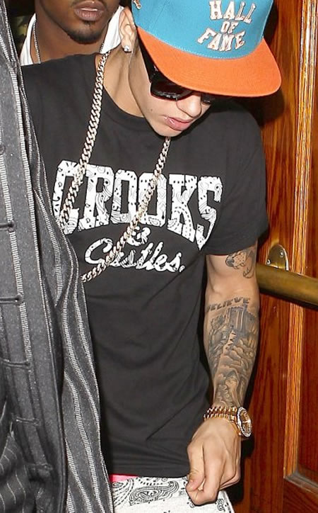 Justin Bieber Completes His Half Sleeve with a Castle and Waves Tattoo