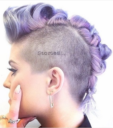 Kelly Osbourne’s “Stories…” Head Tattoo a Nod to Forthcoming Fashion Line