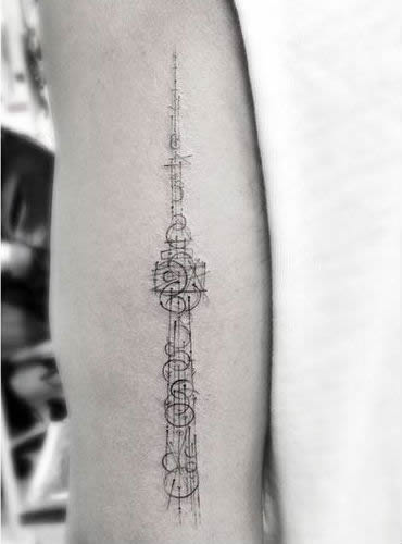 Drake Covers His CN Tower Tattoo, Then Gets Another One!