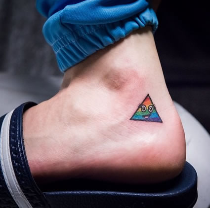 Katy Perry Gets Rainbow Triangle Tattoo to Mark Prismatic World Tour