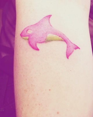 Kesha Debuts Tiny “Psychedelic” Whale Tattoo on Instagram