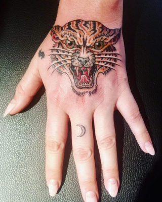 Kesha Shows Off New Tiger Hand Tattoo on Instagram